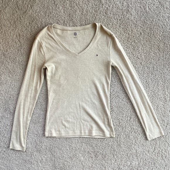 Tommy Hilfiger Tops - Tommy Hilfiger Beige Tan Cotton Long Sleeve Top Small (fits closer to XS) V-cut